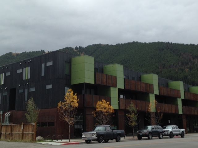 Exterior Picture of the Grove Apartment Complex